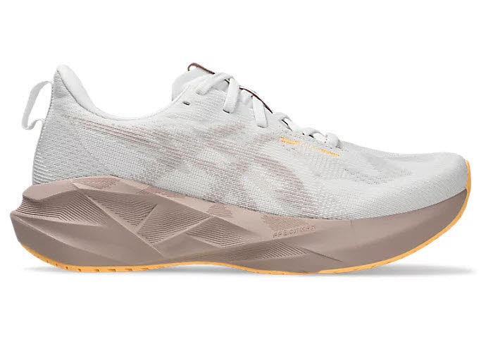 ASICS Novablast  5 Damen