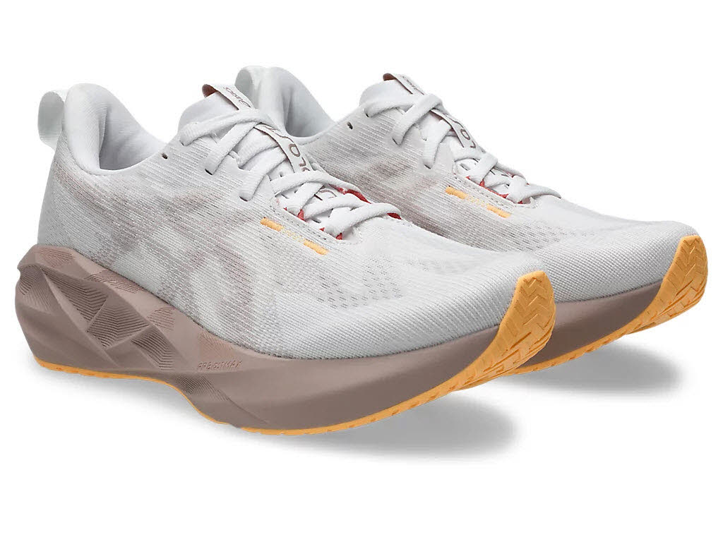 ASICS Novablast  5 Damen