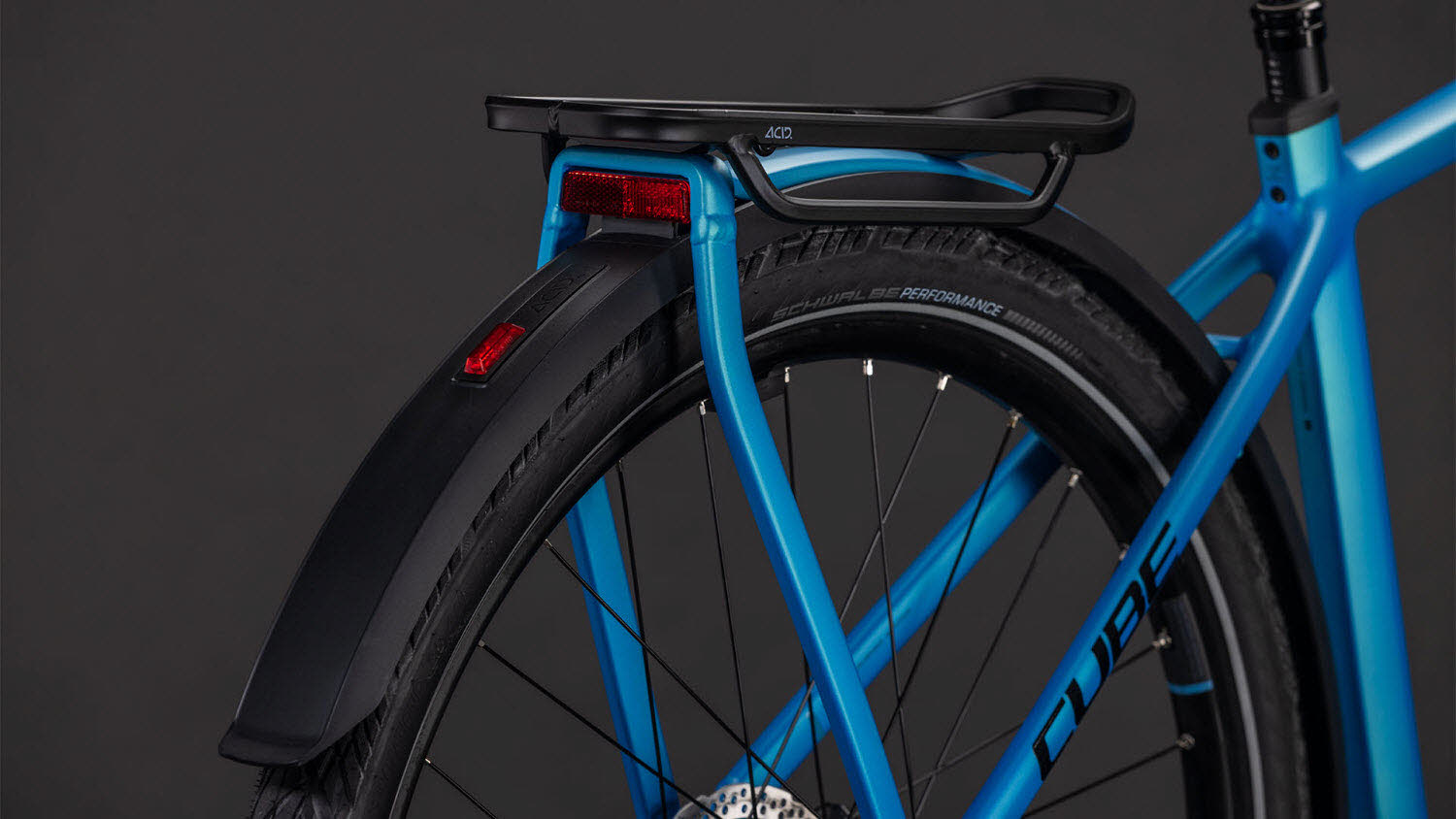 CUBE Kathmandu Hybrid Comfort Pro 800 28,5 kg Bosch PowerTube 800 blau F/S2026 Easy Entry