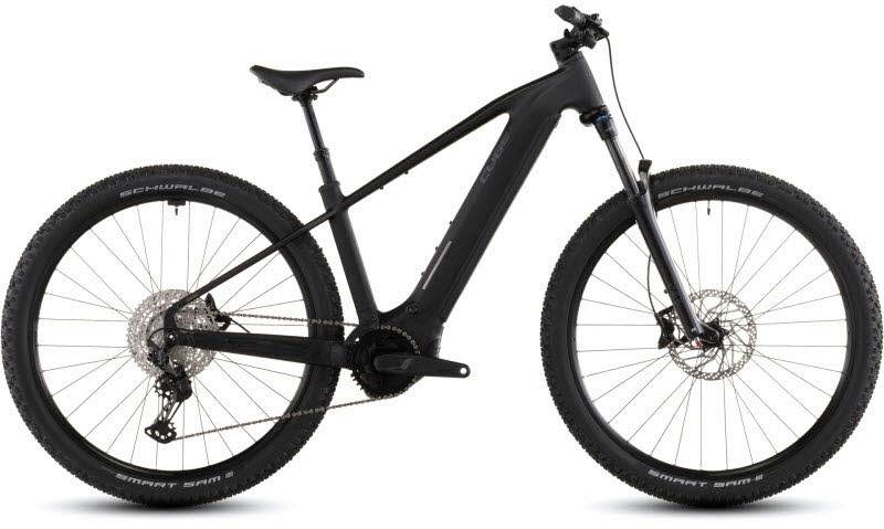 CUBE Reaction Hybrid Pro 800