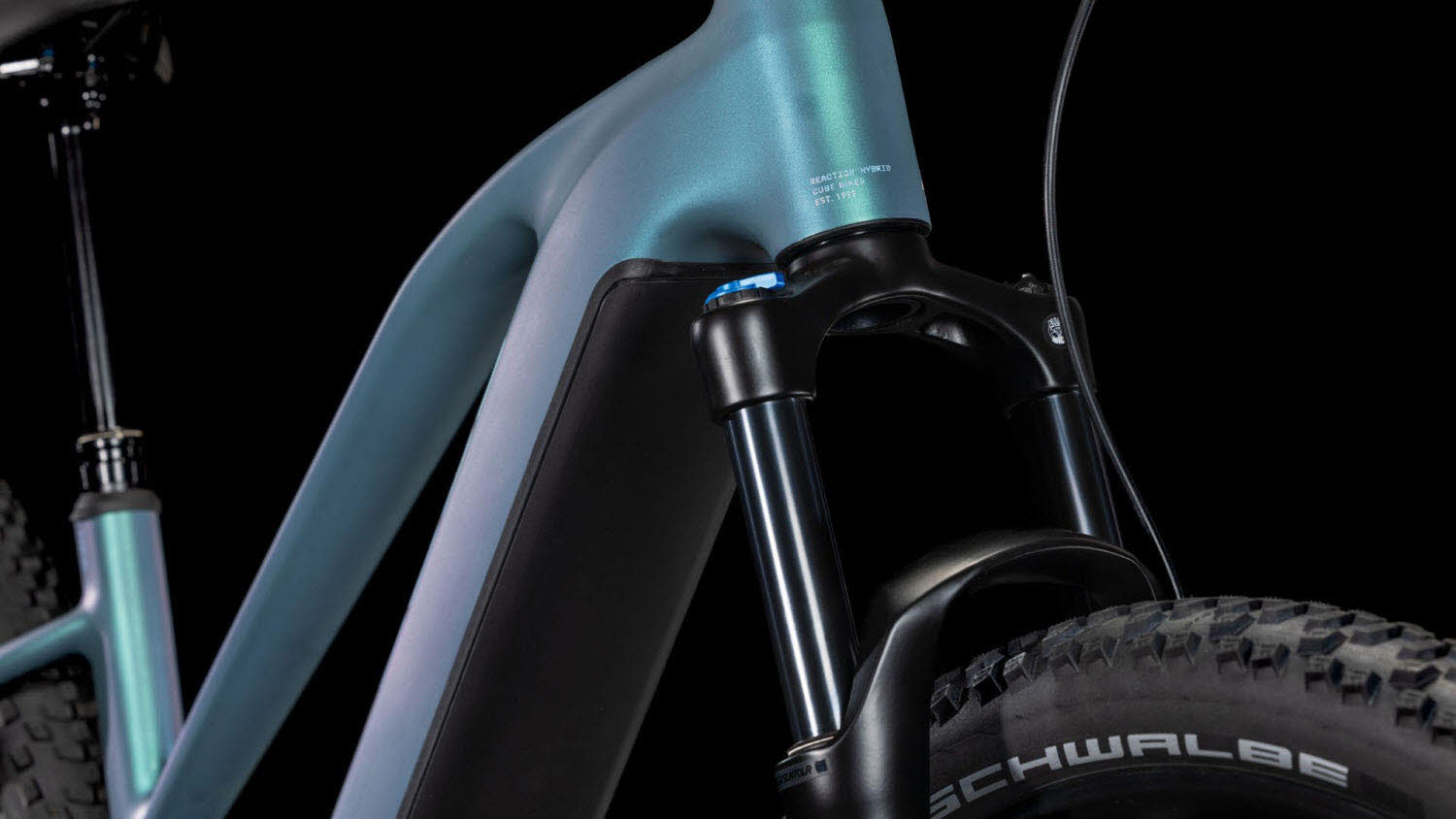 CUBE Reaction Hybrid Pro 800