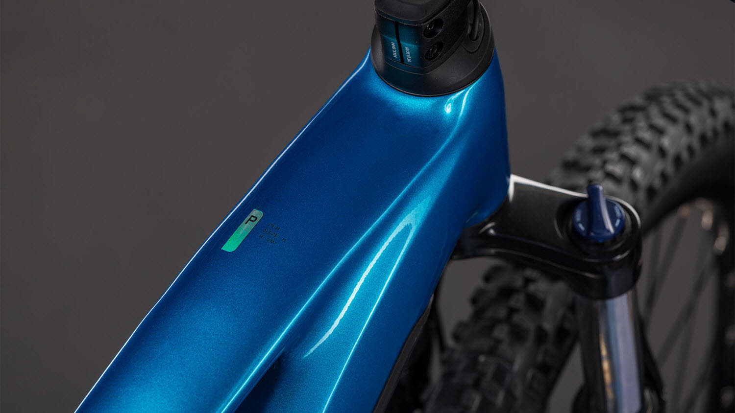 CUBE Reaction Hybrid Performance 600