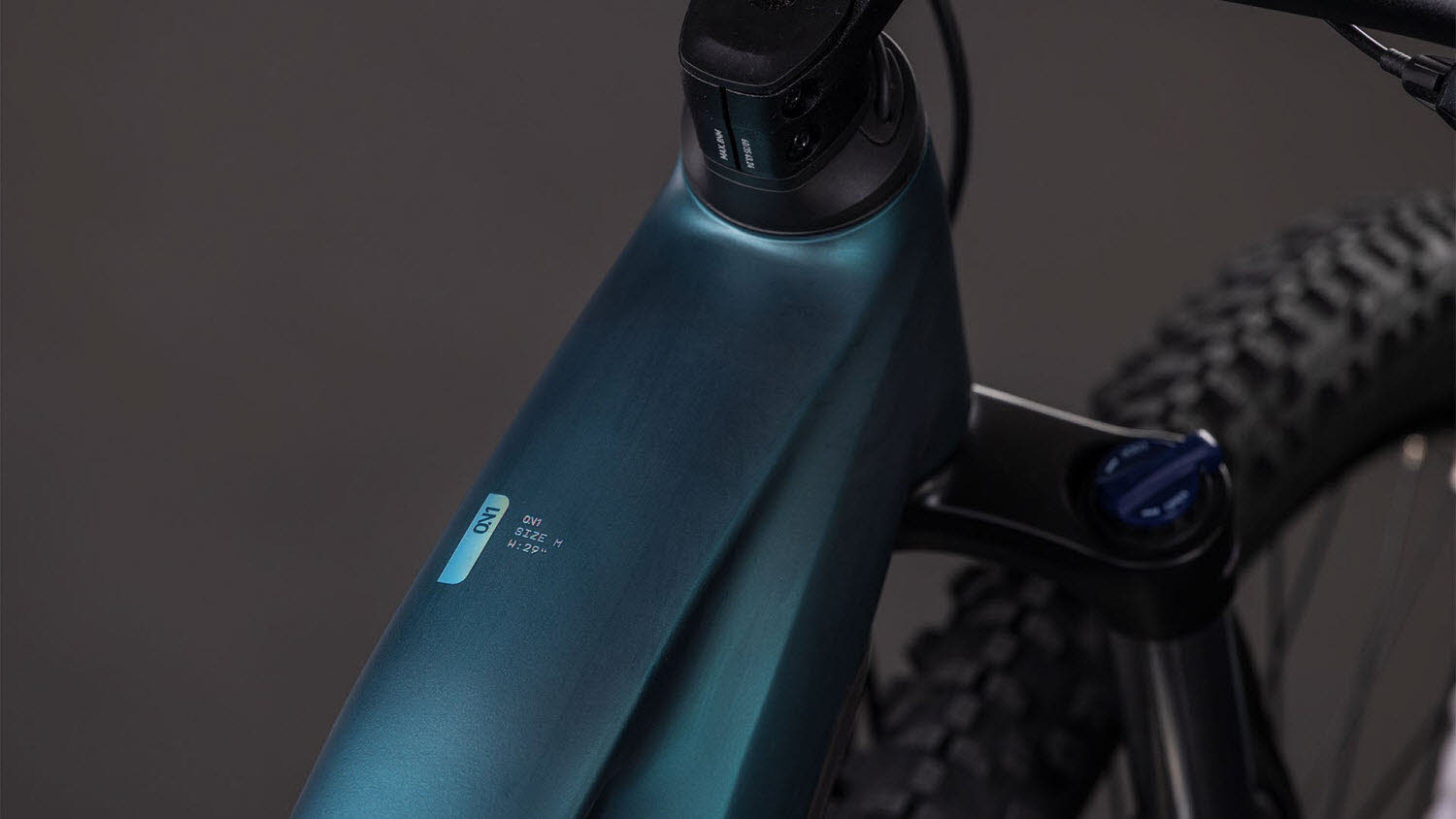 CUBE Reaction Hybrid ONE 800