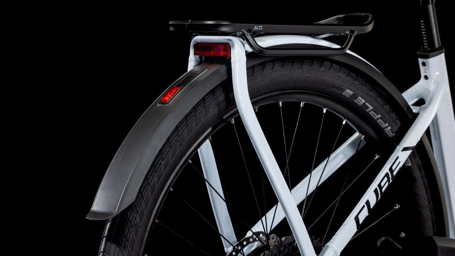 CUBE Kathmandu Hybrid ONE 800