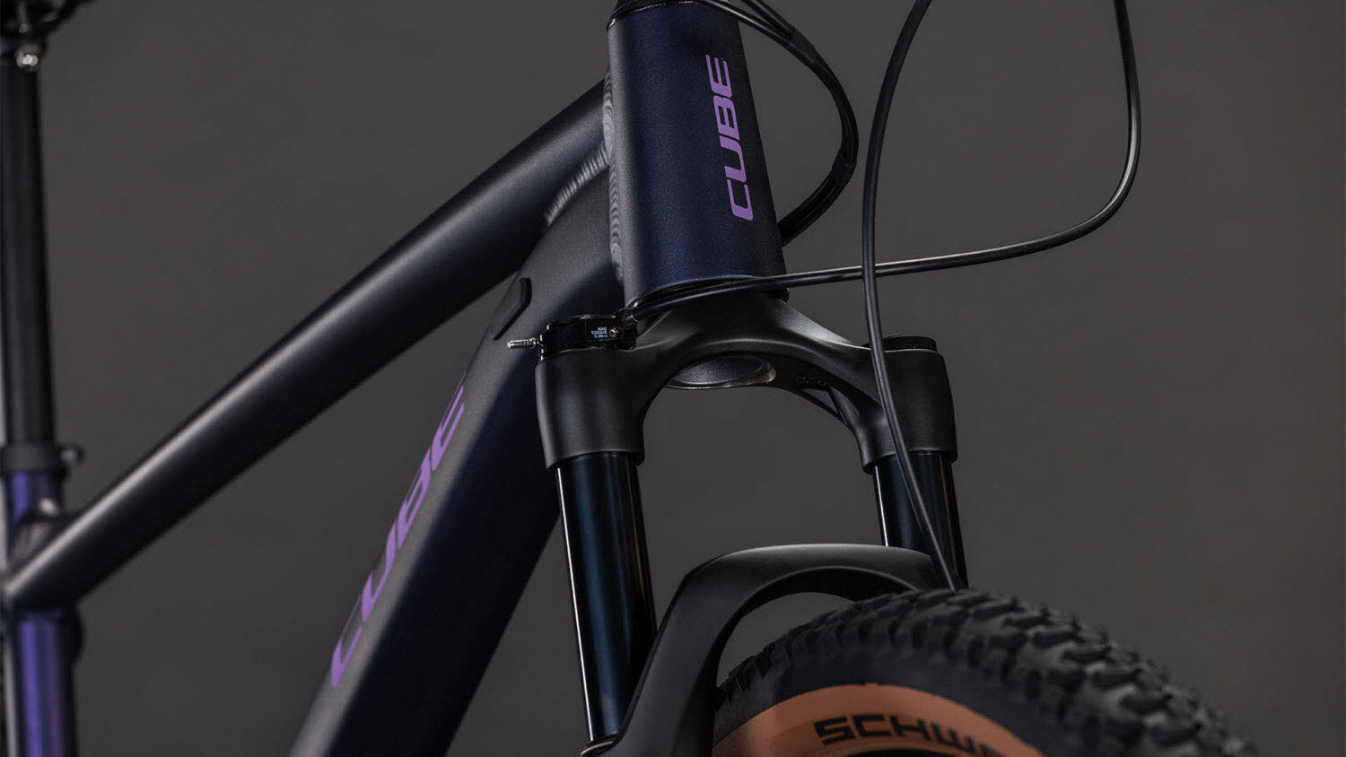 CUBE Attention SLX 14,2 kg lila F/S2026 Diamant