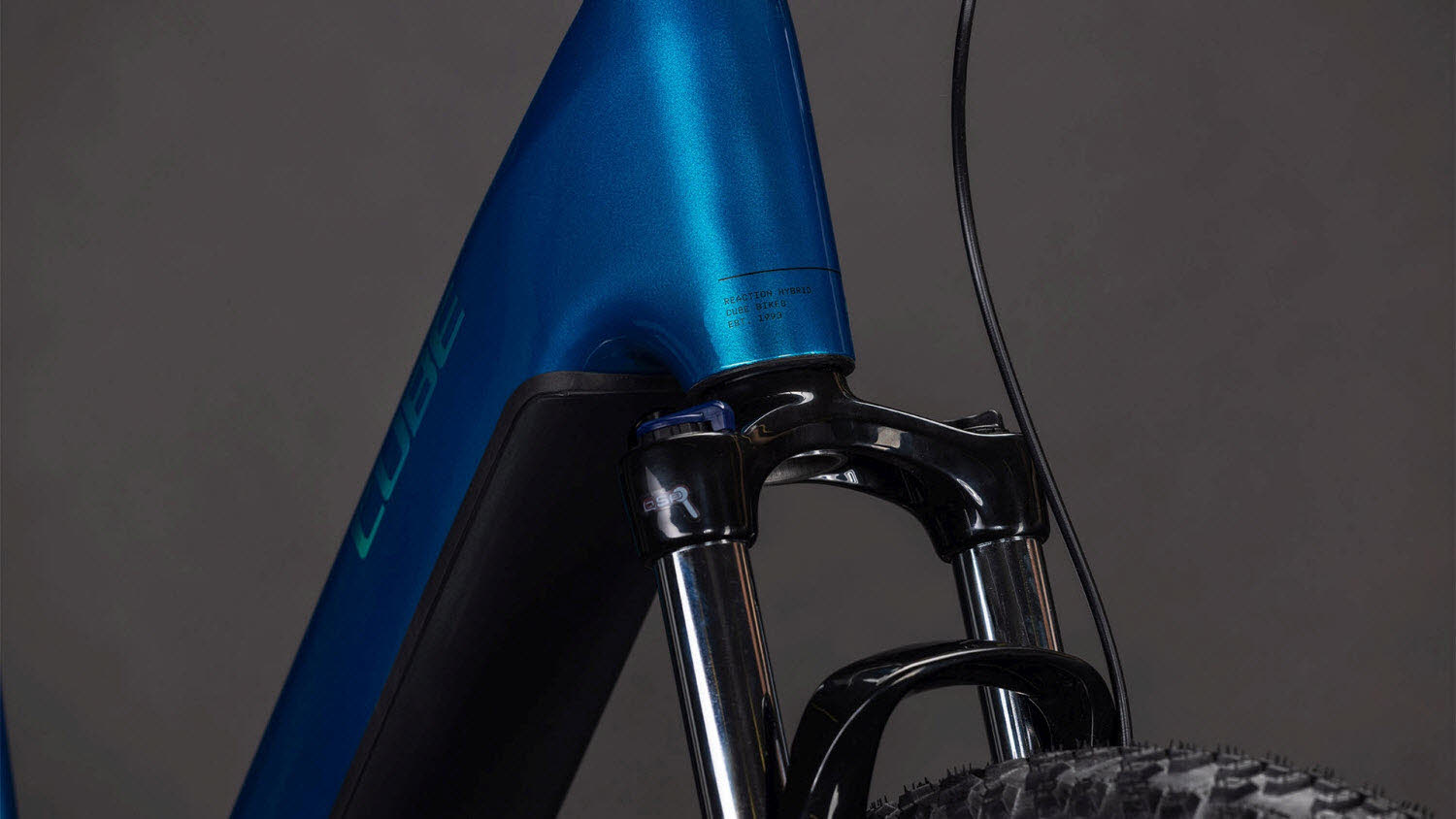 CUBE Reaction Hybrid Performance 600