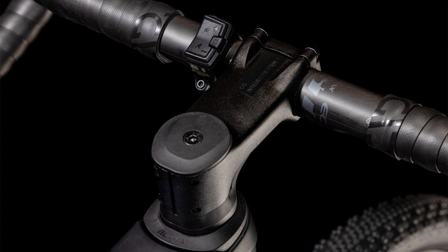 CUBE Nuroad Hybrid C:62 SLX 400X