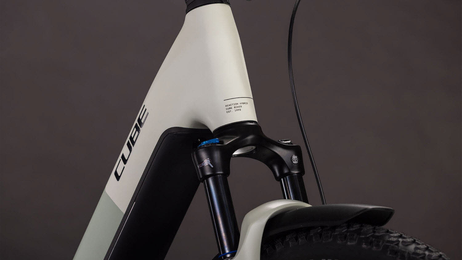 CUBE Reaction Hybrid Pro 800 FE