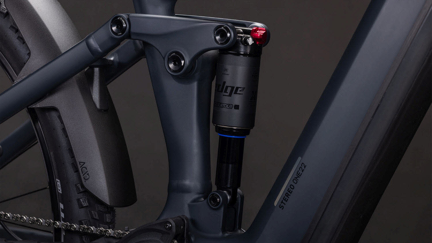 CUBE Stereo Hybrid ONE22 Pro 800
