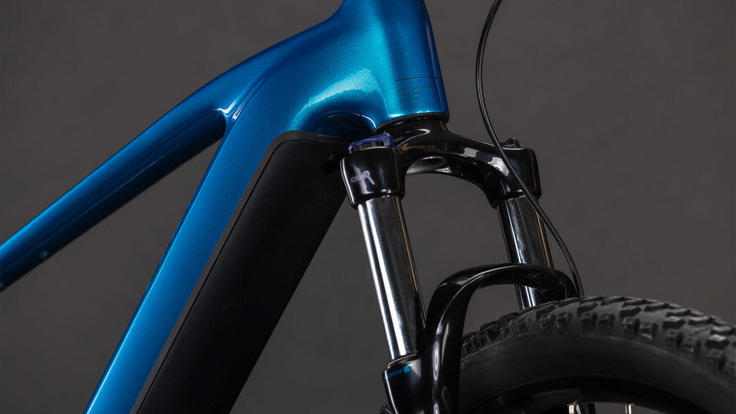 CUBE Reaction Hybrid Performance 600
